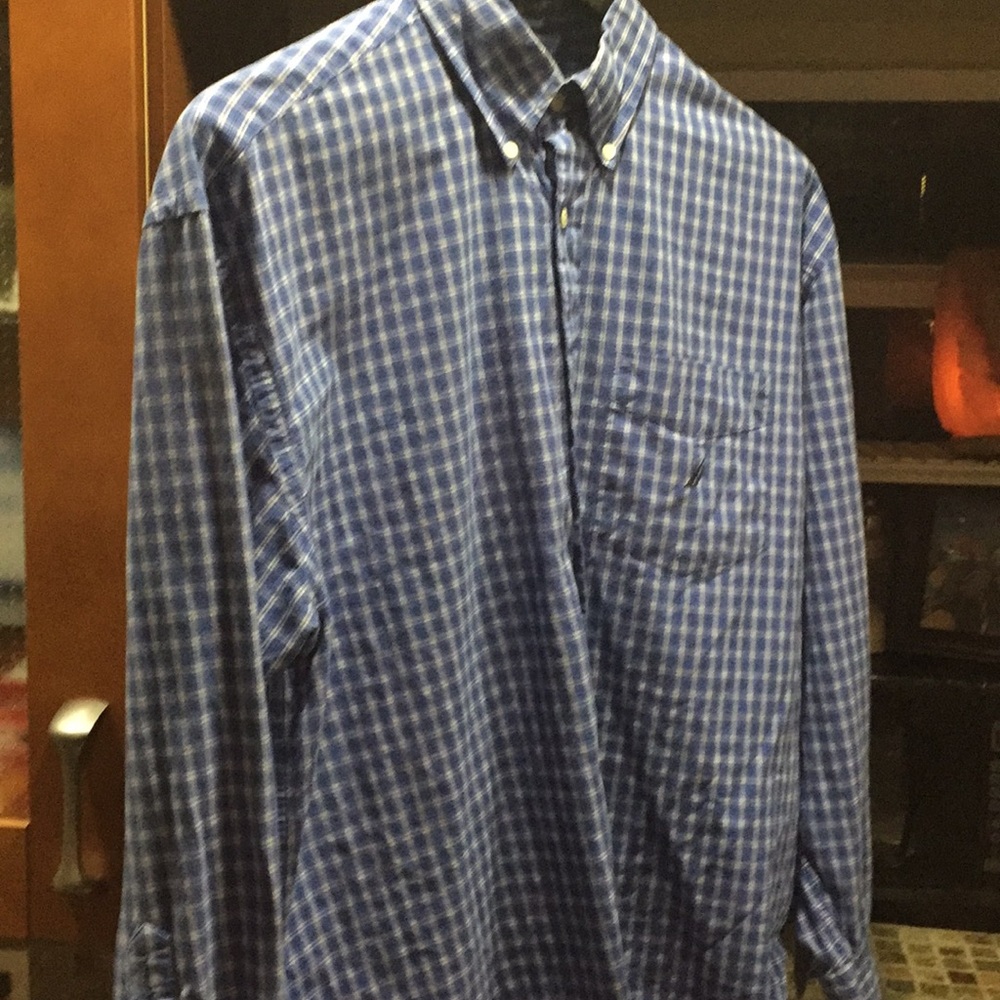 Men’s dress shirt